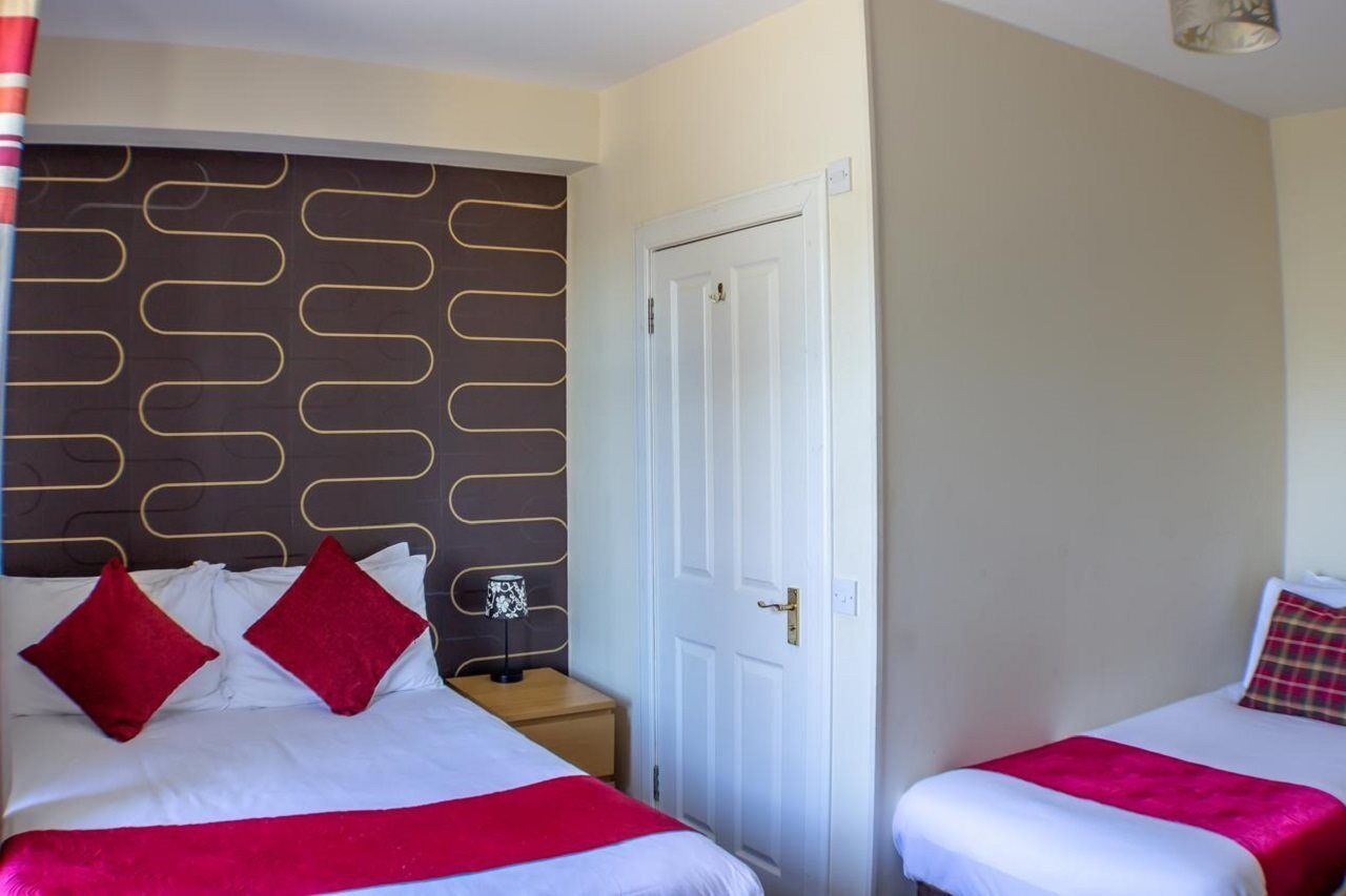 Oyo Braeriach Hotel, Highlands Scotland Newtonmore Eksteriør billede